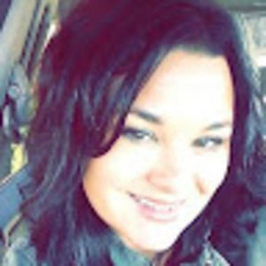 Meet your Posher, Angie